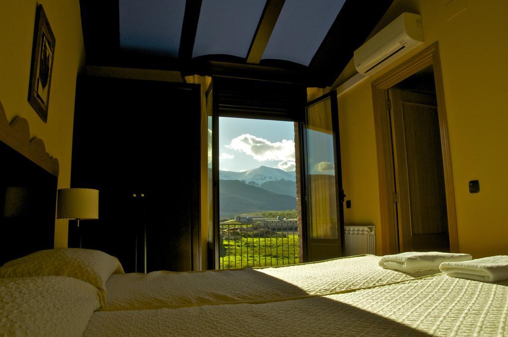 Hotel El Comendador Añón Kamer foto